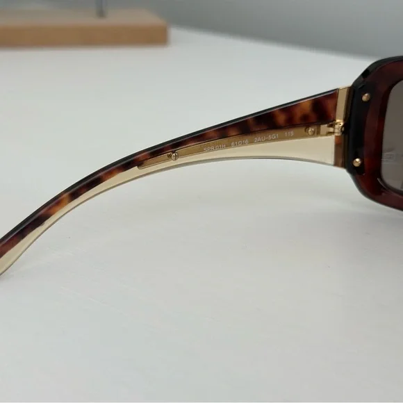 Prada Sunglasses style SPR 01H. Like new! - Picture 3 of 7